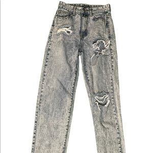 Pretty Little Thing Distressed Blue Jeans